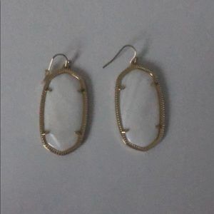 Kendra Scott Elle earrings